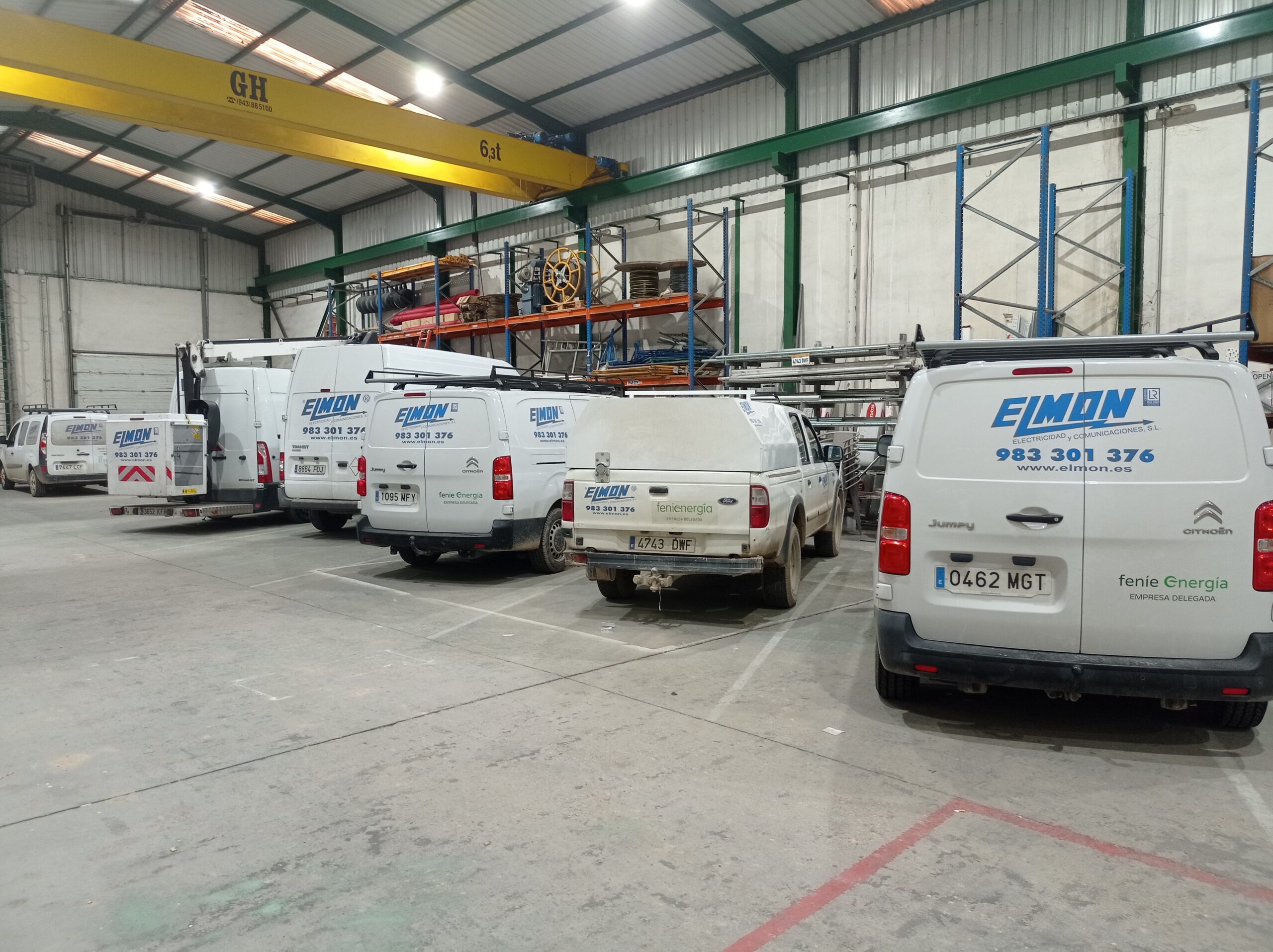 flota de vehículos para servicios técnicos eléctricos - Elmon